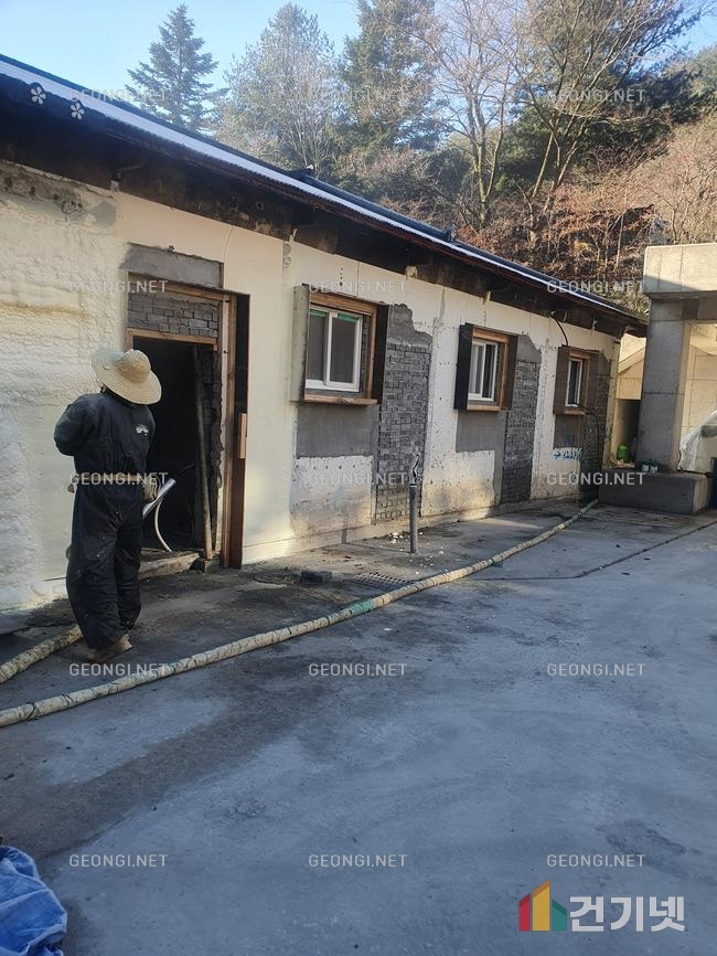 안양시 컨테이너 하우스 우레탄폼 단열공사로 에너지 효율 극대화
