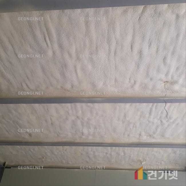 우레탄폼 단열공사로 결로 문제 해결하고 에너지효율 높이기