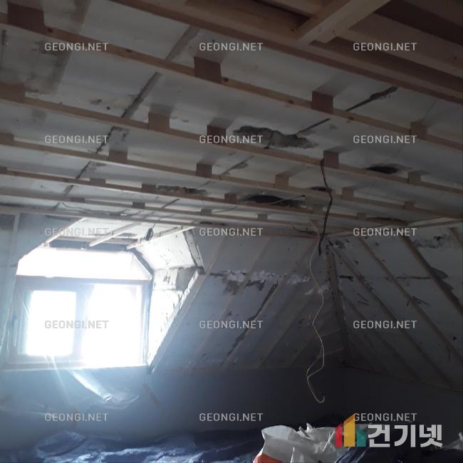 속초 체류형 쉼터를 위한 우레탄폼 단열공사로 에너지 효율 극대화