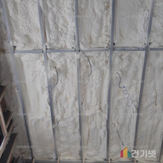 강화군 컨테이너하우스 단열, 우레탄폼으로 에너지 효율 극대화