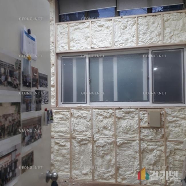 동해시 시골 주택의 우레탄폼 단열공사, 에너지 효율 극대화!
