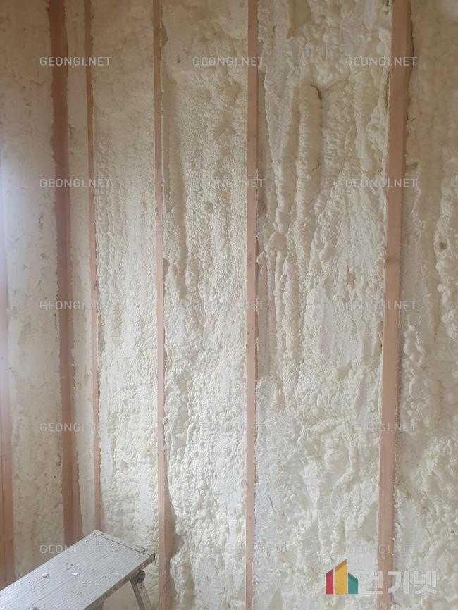 우레탄폼 단열공사로 강북구체류형쉼터 에너지 효율 극대화