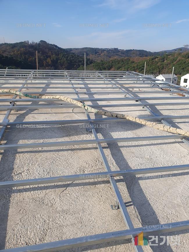 포천시 타운하우스 우레탄폼 단열공사, 에너지 효율 극대화!