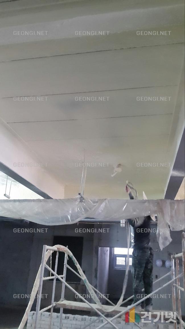 진주시 식품 가공 공장 우레탄폼 단열, 건기넷의 전문 시공으로 에너지 절감!