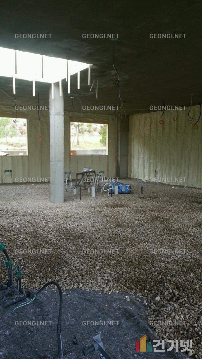 해운대구 우레탄폼 단열공사, 에너지 절약과 결로 방지의 해결책