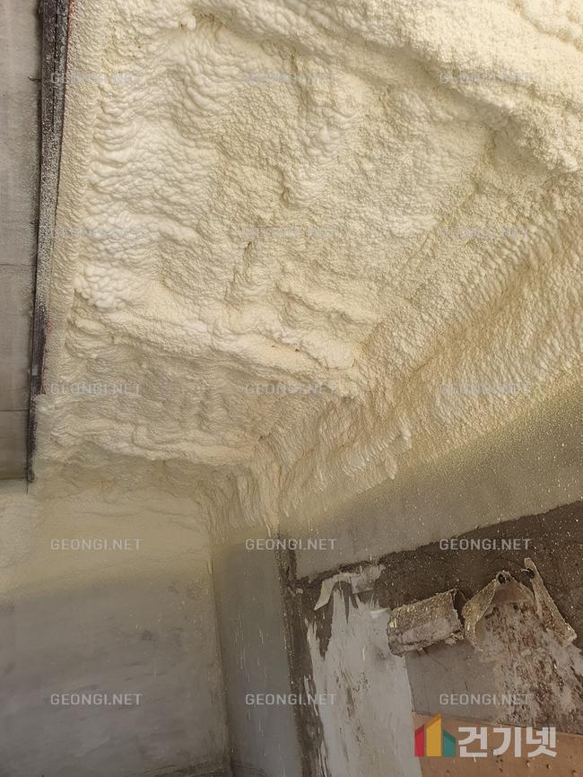 밀양시 도서관, 우레탄폼 단열공사로 에너지 효율 극대화하기