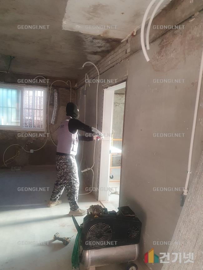 부산진구 대형마트 난연 우레탄폼 단열공사, 에너지 효율 극대화!