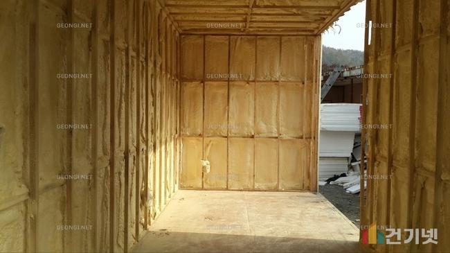 우레탄폼 단열공사로 수지구 타운하우스 에너지 효율 극대화하기