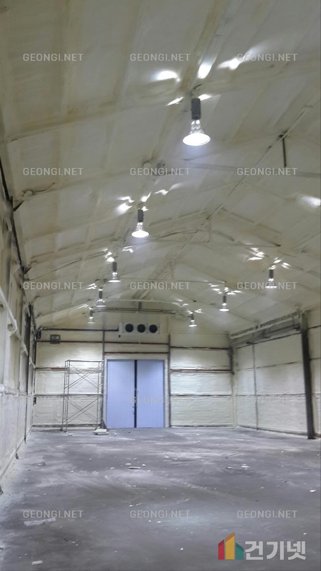 서울 물류창고 단열공사, 우레탄폼으로 결로와 에너지비용 절감!