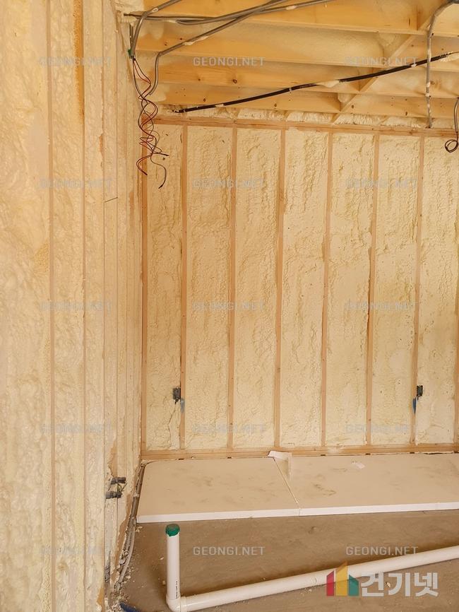 김해시 창고형 마트, 수성연질폼으로 에너지 효율 극대화하기