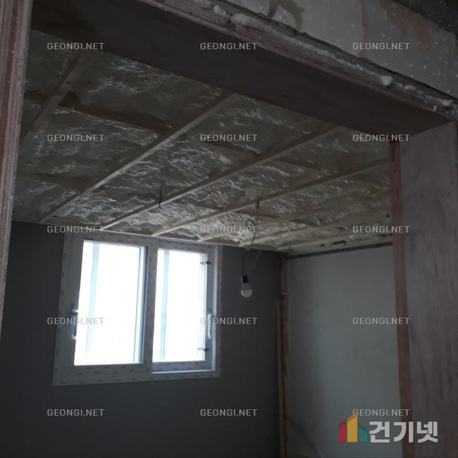 진주 대형마트 우레탄폼 단열공사, 에너지 절약과 결로 문제 해결!