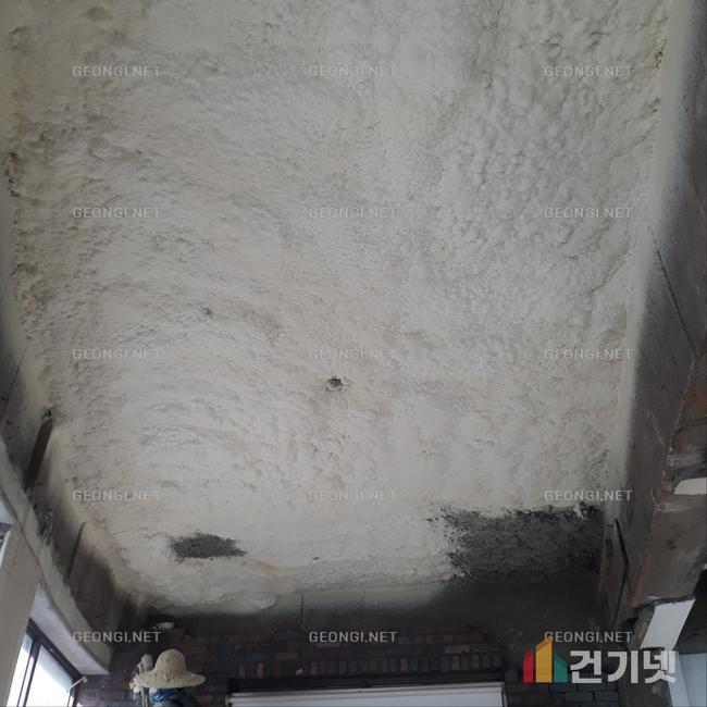 보령시 냉동창고 난연 단열폼 공사, 건기넷의 전문 시공으로 에너지 효율 극대화!