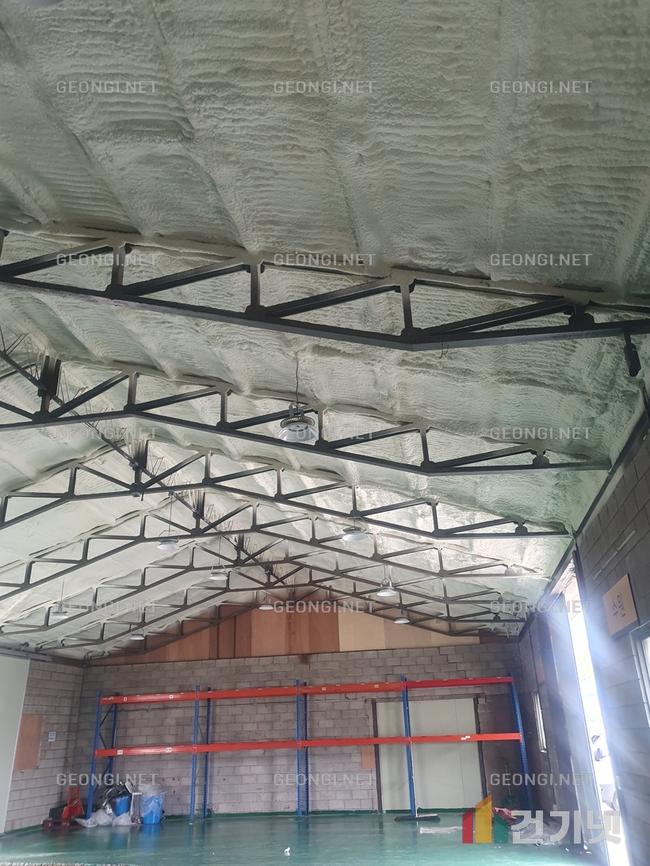 증평군 학교 우레탄폼 단열공사, 에너지 효율 극대화!