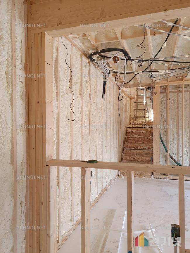 진도군 양돈장 우레탄폼 단열공사, 결로 방지와 에너지 효율 극대화