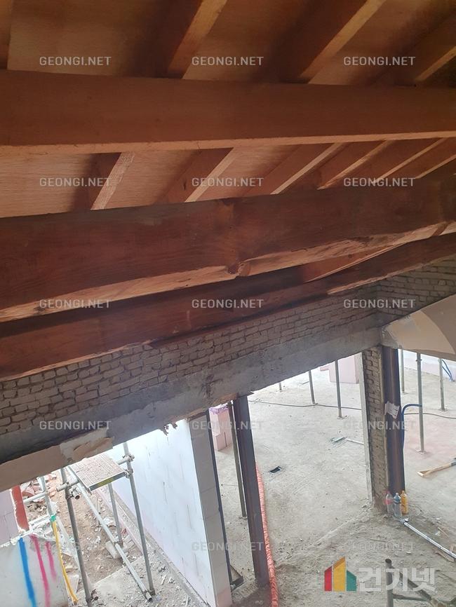 영도구 컨테이너하우스 경질우레탄폼 단열공사로 에너지 효율 극대화