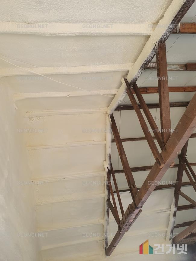 군포시 물류창고 우레탄폼 단열공사로 에너지 효율 극대화!