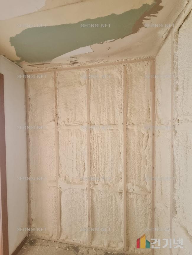 김천시 펜션의 에너지 효율을 극대화하는 우레탄폼 단열공사