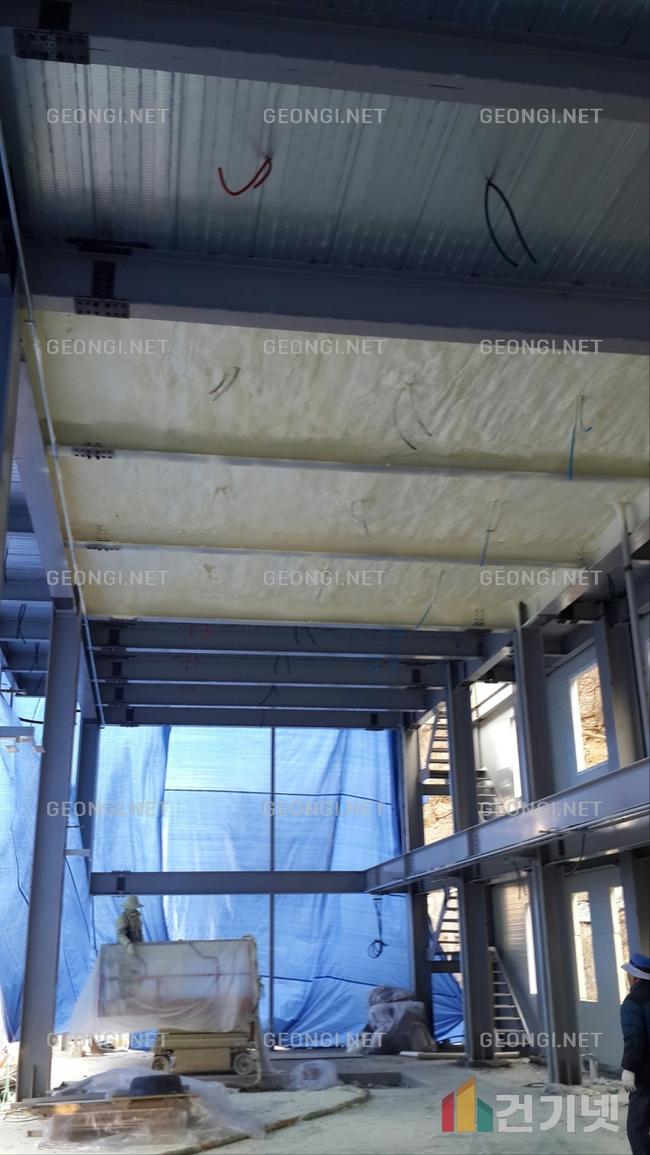 포천시 양계장 경질우레탄폼 단열공사, 에너지 절약의 첫걸음