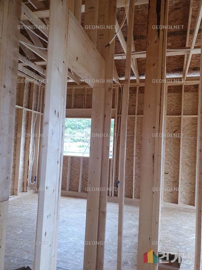 나주시 조립식 주택 우레탄폼 단열공사, 에너지 효율 극대화