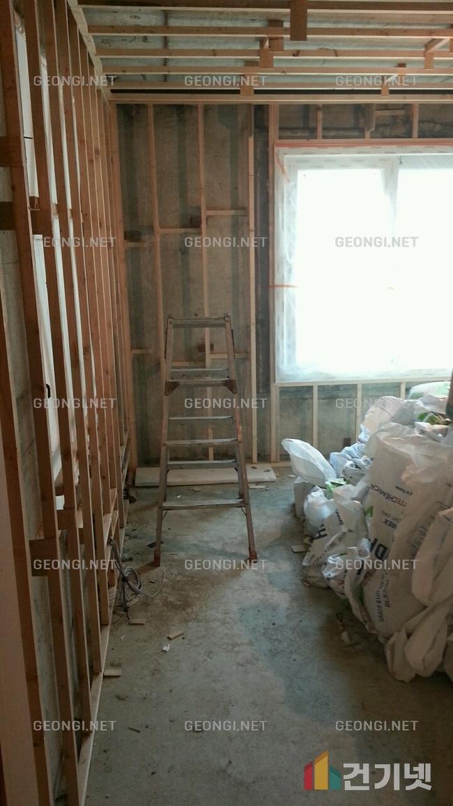 남해군 축사 우레탄폼 단열 전문 업체 - 결로 방지와 에너지 효율 극대화