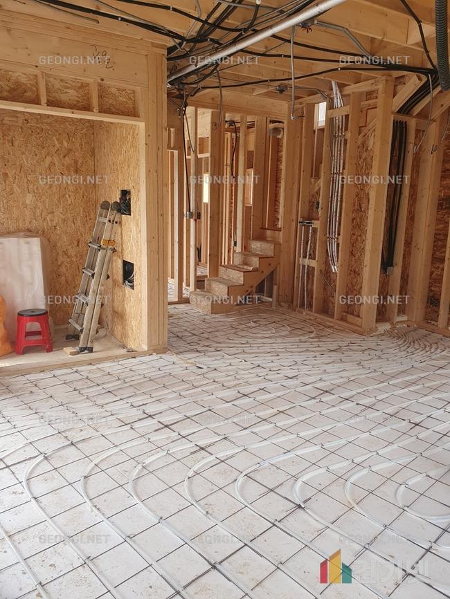 통영시 우레탄폼 단열공사, 에너지 효율 극대화와 결로 방지의 최강자!