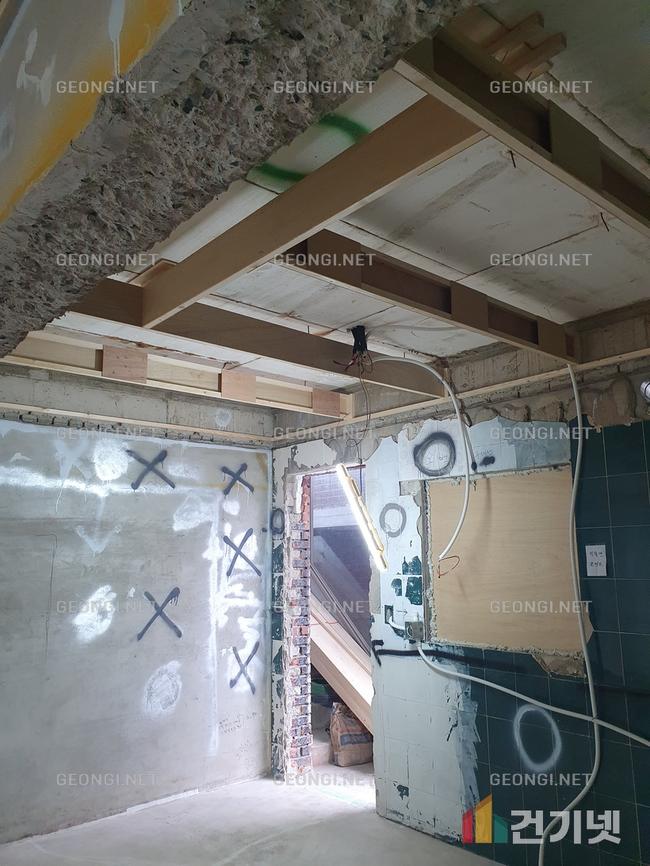 영동군 펜션 단열, 우레탄폼 전문 시공으로 에너지 효율 극대화!