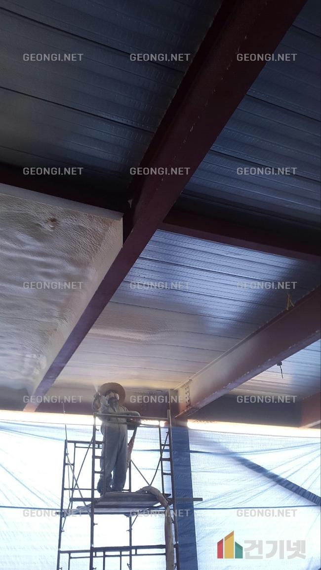 정읍시 전원주택우레탄폼 단열공사로 에너지 효율 극대화하기