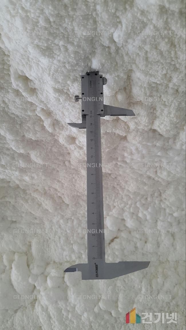 기흥구 도서관 우레탄폼 단열공사, 에너지 절약의 시작!