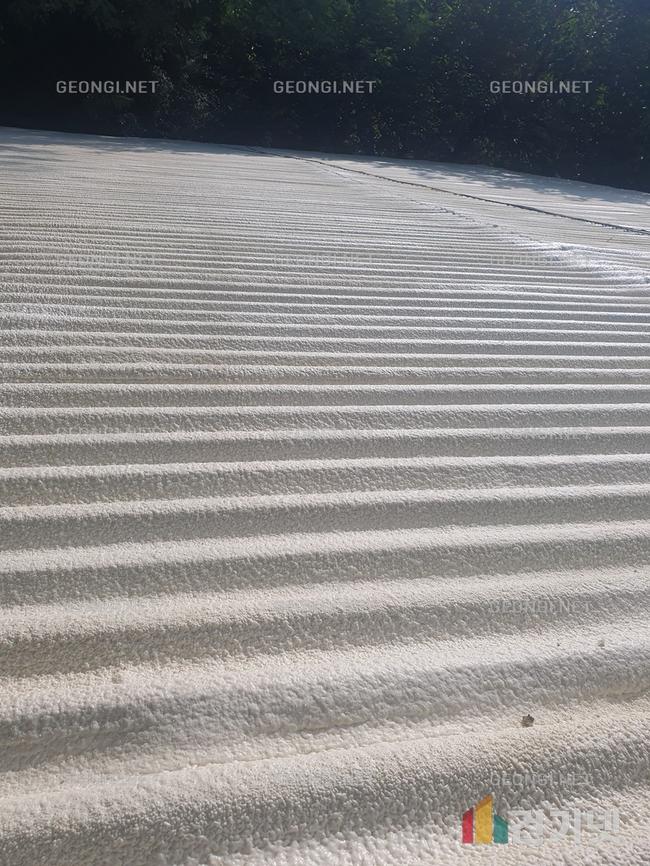 성남시 전원주택 단열, 우레탄폼 시공으로 결로 방지 및 에너지 효율 극대화