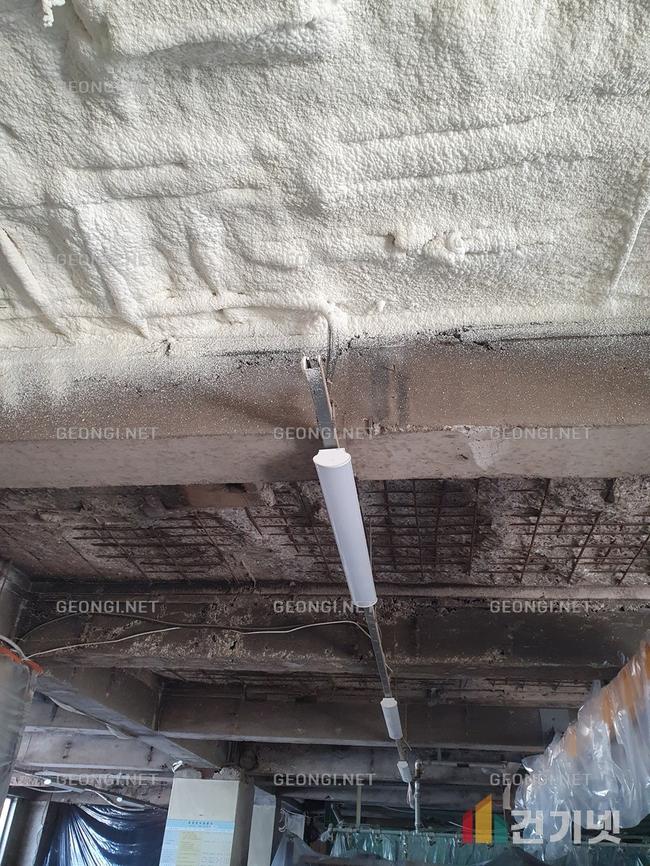 광주 물류창고 단열공사, 우레탄폼으로 에너지 효율 극대화!