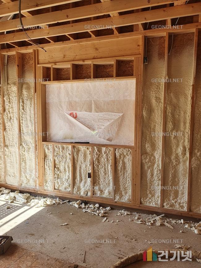 성남시 외벽 단열, 난연 우레탄폼으로 에너지 효율 극대화