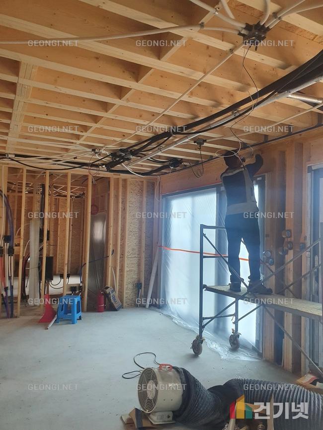 동작구 목조주택 우레탄폼 단열공사, 에너지 효율 극대화!