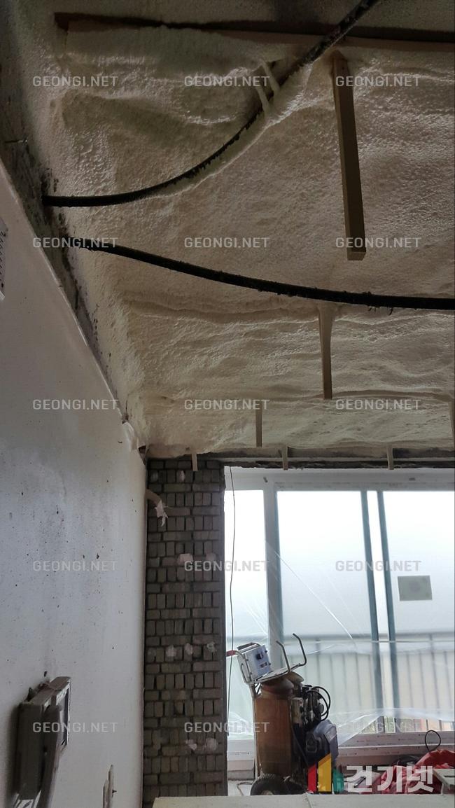 고흥군 드라이비트 대체 단열, 경질우레탄폼 전문 시공으로 결로 문제 해결