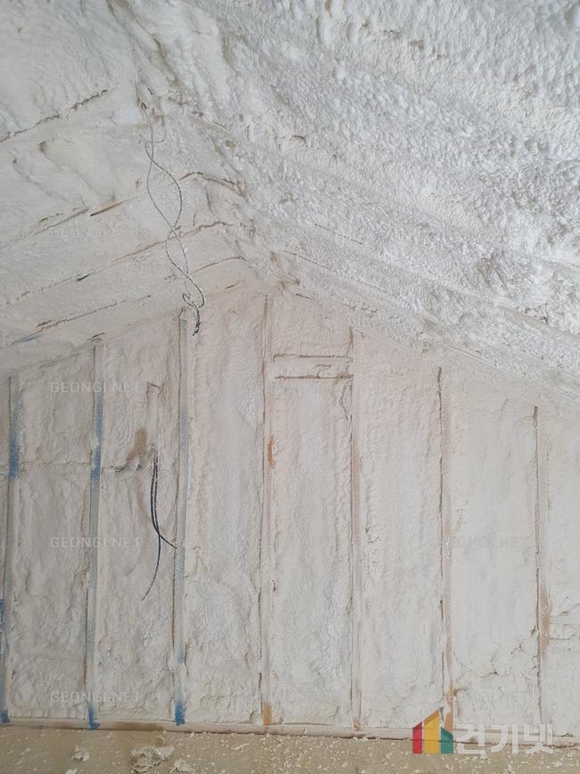 과천시 단독주택 우레탄폼 단열공사로 에너지 절약하기