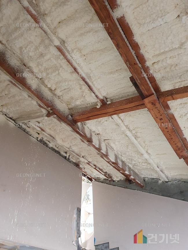 우레탄폼 단열공사로 사상구 물류창고 에너지 효율 극대화하기