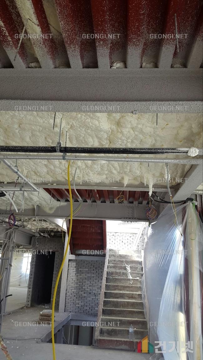 곡성군 우레탄폼 단열공사, 결로 방지와 에너지 효율 극대화