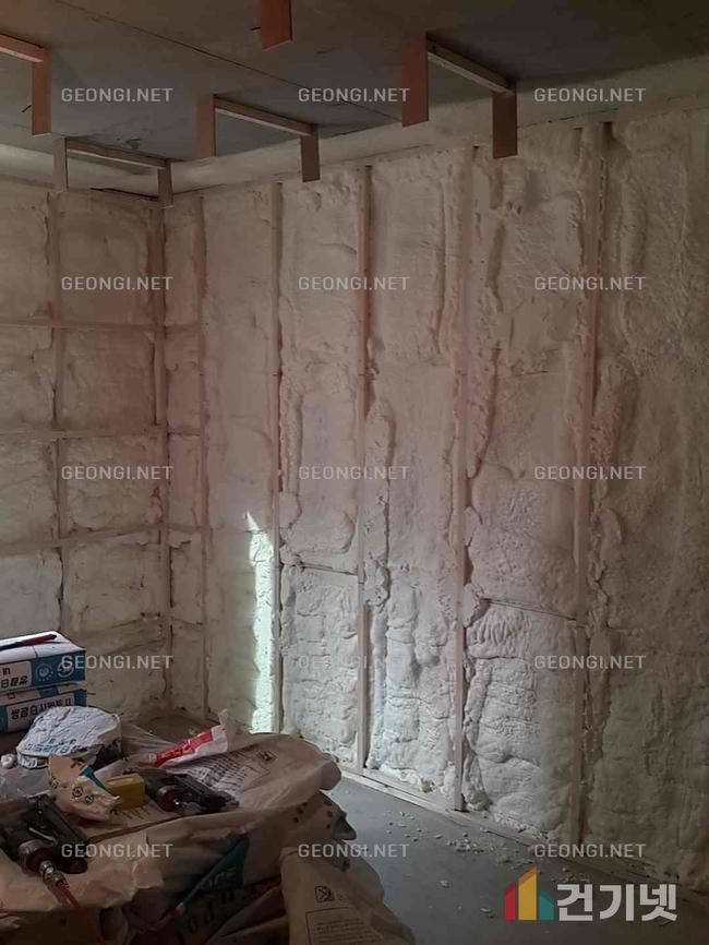 이천시 저온 저장고 우레탄폼 단열공사, 에너지 효율 극대화!