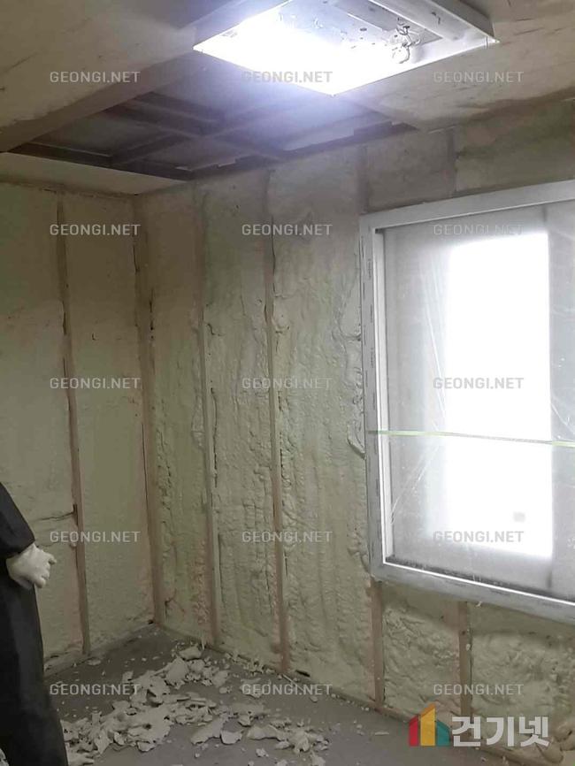 처인구 스포츠센터의 우레탄폼 단열공사, 결로 방지와 에너지 절약의 해답!