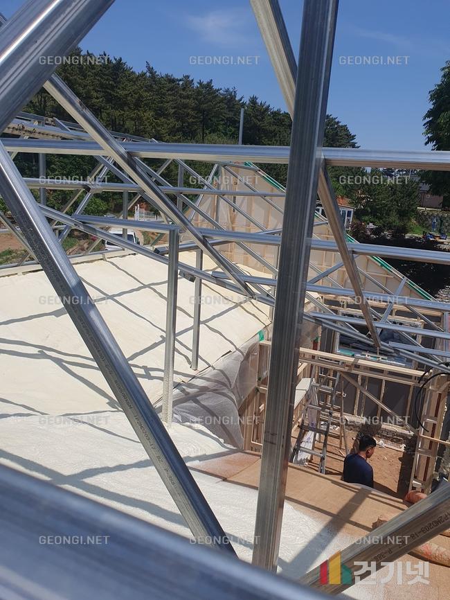 해운대구 목조주택 우레탄폼 단열공사로 에너지비용 절감하기